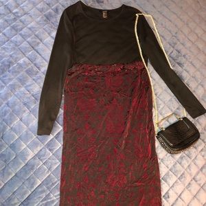 Black and Burgundy Velvet Body-con Skirt